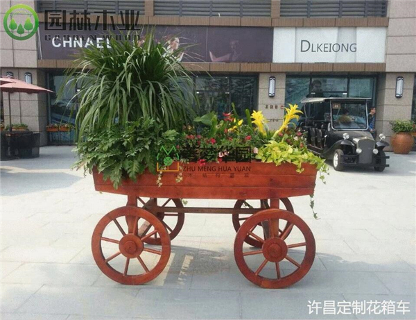 定制花箱车.jpg